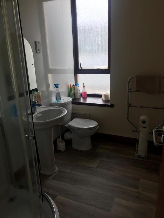 Prime Location Rooms In High Street Fort William Exterior foto
