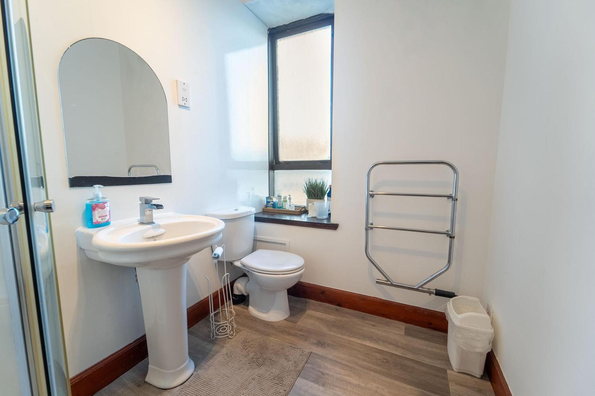 Prime Location Rooms In High Street Fort William Exterior foto